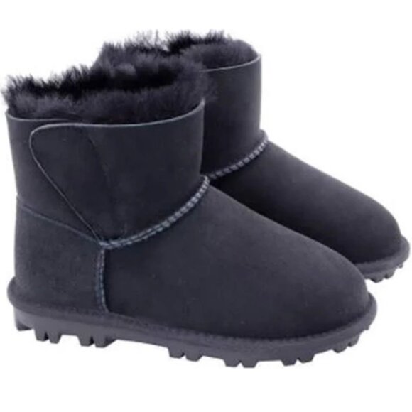NEW Kirkland Signature Shearling Pull Easy Slip On Sheepskin Leather Winter Boot - Picture 1 of 4